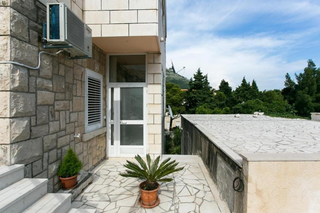 דוברובניק Yellow Room Guesthouse מראה חיצוני תמונה